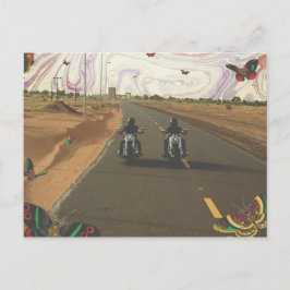 Cartão Postal Colagem de motocicletas na estrada com pintura de