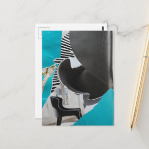 Cartão Postal Colagem de Piano e Cadeira
