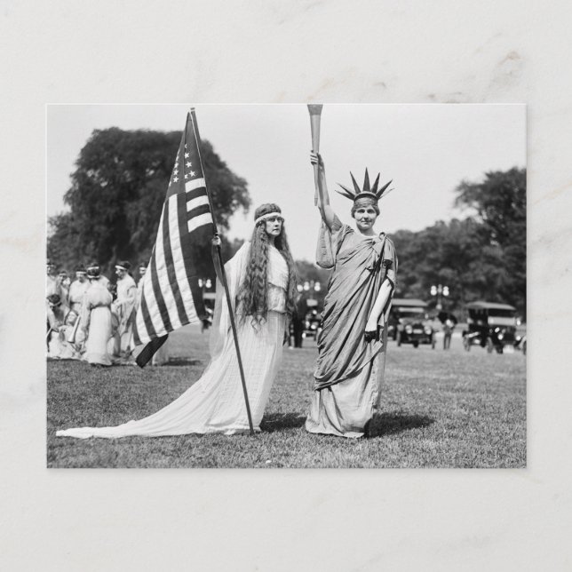Cartão Postal Columbia e Lady Liberty, 1919 (Frente)