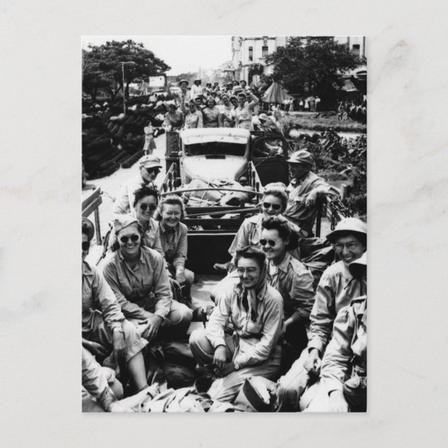 Cartão Postal Comboio de Enfermeiras WII (Frente)