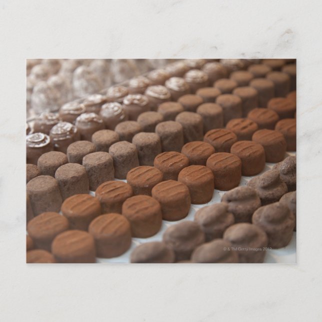 Cartão Postal compre de chocolate com vista a chocolate (Frente)