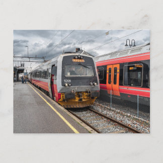 Cartão Postal Conjunto NSB BM 92 e conjunto BM 74 na Estação Ham