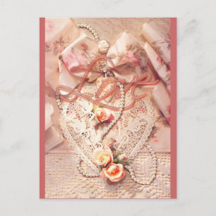 Cartão Postal CORAÇÃO DE LACE e PEARLS por SHARON SHARPE