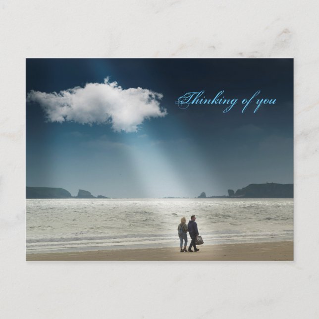 Cartão Postal Corações numa praia. (Frente)