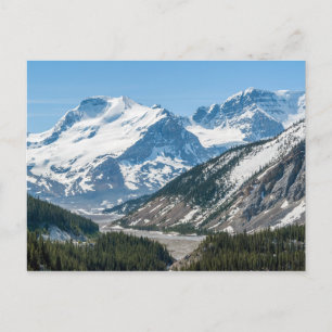 Cartão Postal Córrego ao longo da Icefields Parkway Highway 93 -