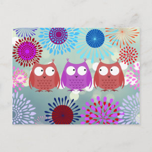 Cartão Postal Corujas bonitas olhando umas para as outras Design