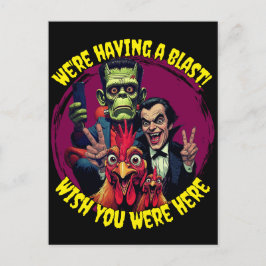 Cartão Postal  "Couch Cryptid Selfie" Cheesy Chicken