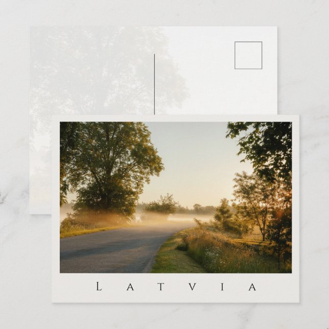 Cartão Postal Countryside Morning Mist, Latvia nature (Frente/Verso)