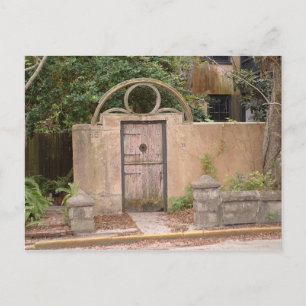 CARTÃO POSTAL COURT YARD DOOR