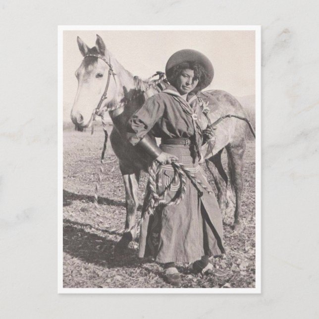 Cartão Postal Cowgirl no hábito de equitação dos anos 80 (Frente)