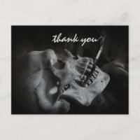 Crânio Fumar um Cigarro Obrigado