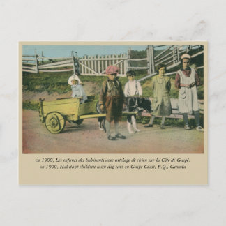 Cartão Postal Crianças com carrinho de cão, Gaspe Coast Quebec C