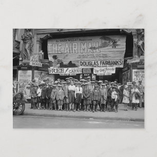 Cartão Postal Crianças no Cinema, 1925