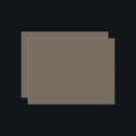 Cartão Postal Crie um espaço Na moda com uma Parede Marrom e<br><div class="desc">Elevem sua decoração doméstica com uma parede marrom moderna e minimalista adornada com um relógio branco e preto chic. Melhore o seu espaço com esta arte monocromática de parede na moda!"</div>