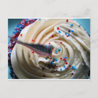 Cartão Postal Cupcake glacé com bandeira americana