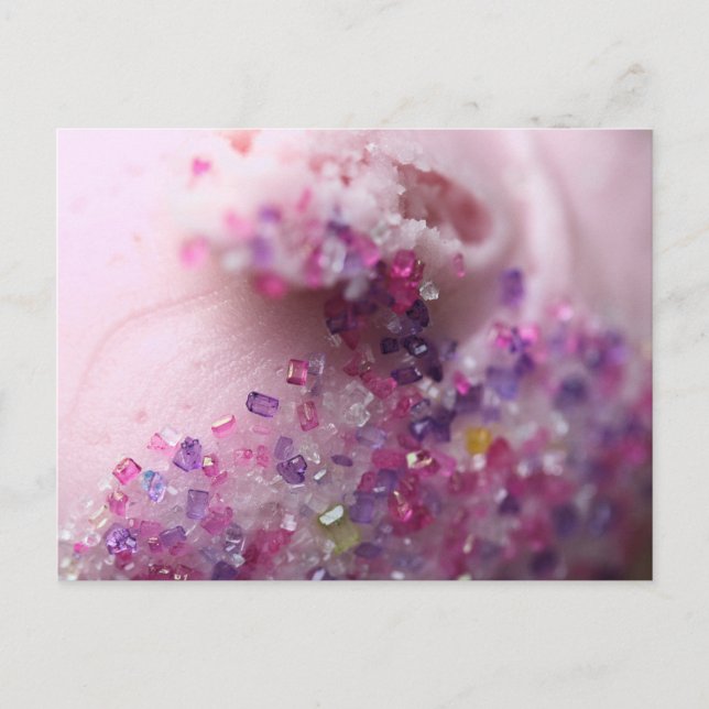 Cartão Postal Cupcake rosa com açúcar rosa e roxo (Frente)