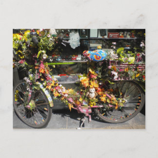 cartão postal da bicicleta de flor