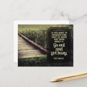 Cartão Postal Dale Carnegie Inspirational Cote "Fique ocupado"