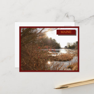 Cartão Postal Dark Red Lake House Woods Kittery Maine Nature