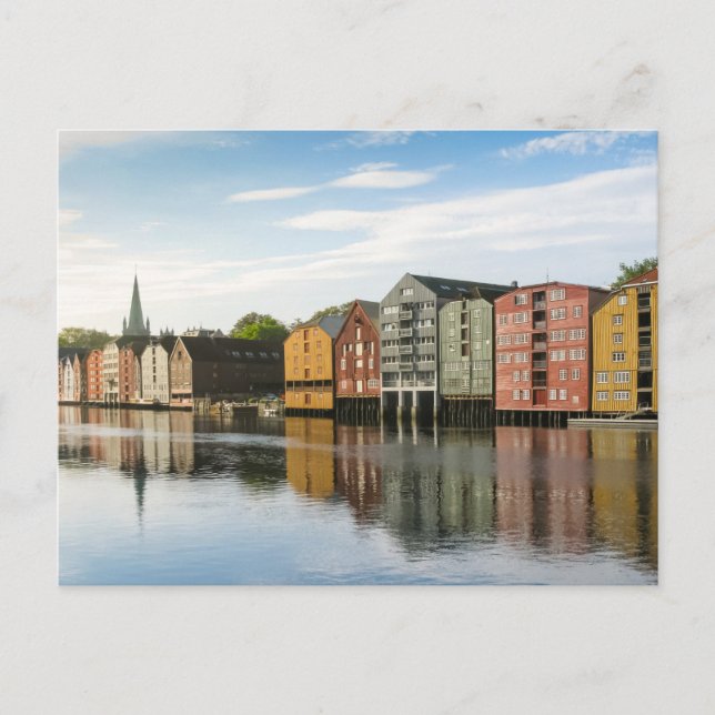 Cartão postal das Casas de Trondheim na Noruega (Frente)