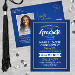 Cartão Postal De Anúncio 1 Foto Royal Blue & Dourado Graduação Salvar a Dat<br><div class="desc">Compartilhe as notícias alegres da sua próxima festa de formatura, assim como uma fotografia com estes convites roleais a azul, ouro e branco, salve os convites para cartão-postal de data. Foto e texto são simples de personalizar. (DICA DE IMAGEM: Uma maneira fácil de centralizar uma foto exatamente como você deseja...</div>