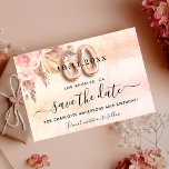 Cartão Postal De Anúncio 60º aniversário pampas rosa floral salvar a data<br><div class="desc">Uma moda e moda Salve a data para uma 60ª festa de aniversário. Um fundo cor-de-rosa pincelado, rosa de gradiente dourado decorado com florais cor-de-rosa pincelado e grama pampas. Personalize e adicione uma data e nome/idade. O texto: Salvar a Data é gravado com um script de estilo com letra de...</div>
