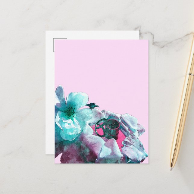 Cartão Postal De Anúncio Anéis com pétalas de rosa branca (Frente/Verso In Situ)