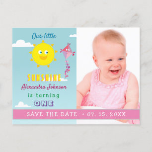 Cartão Postal De Anúncio Aniversário de 1 ano da Menina Salvar a Data