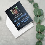Cartão Postal De Anúncio Bar Azul do Quadro Chalkboard Mitzvah Foto para sa<br><div class="desc">Estes cartões postais casuais Salvem a data são a forma perfeita de anunciar o seu evento! Adicione sua própria foto e personalize o texto para dizer exatamente o que você quer. Cores adicionais e itens de coordenação disponíveis.</div>