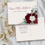 Cartão Postal De Anúncio Burgundy Red e Ivory Rosa Floral Salvar a Data<br><div class="desc">Floral Salve o Cartão-Postal de Data para personalizar para qualquer ocasião. A design tem rosas em vermelho-burguês e marfim com confete de ouro, folhagem e folhas de eucalipto. Salve a data que está marcada com amor, o coração floresce. O modelo está configurado para você adicionar sua data especial e uma...</div>