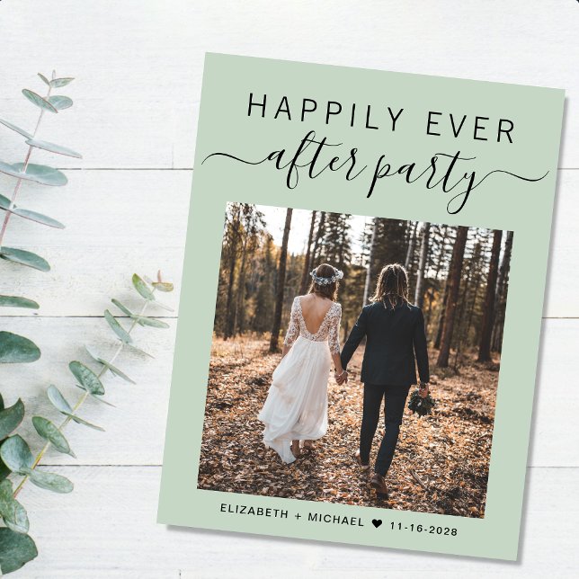 Cartão Postal De Anúncio Casamento de Foto com Código QR de Festa Feliz (An chic Happily Ever After Party postcard invitation for your wedding celebration)