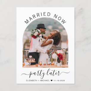 Cartão Postal De Anúncio Casamento de Foto de Arch Depois da Festa Casada