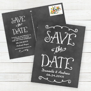 Cartão Postal De Anúncio Casamento Rustic Script Chalkboard Salvar a Data