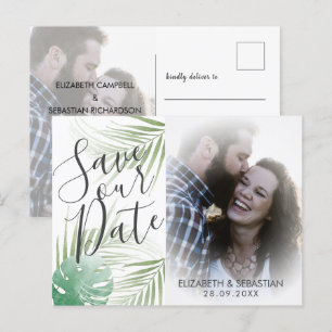Cartão Postal De Anúncio Casamento Verde de Script Tropical Salvar a Data
