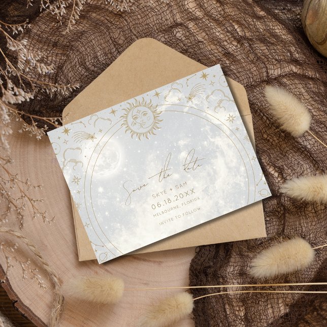 Cartão Postal De Anúncio Celestial Sun Moon Stars Casando Salve a Data (Celestial Sun Moon Stars Wedding Save the Date)