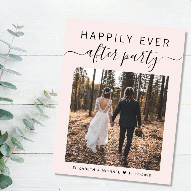 Cartão Postal De Anúncio Código QR de foto do casamento Fim de Felizes para (An chic Happily Ever After Party postcard invitation for your wedding celebration)