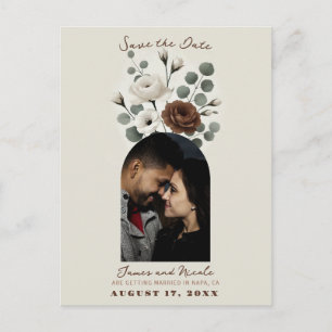 Cartão Postal De Anúncio Creme de Mocha Branco Floral Moderno Salvar a Data
