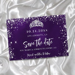 Cartão Postal De Anúncio Doce, 16 tiara de cinza prateada roxa, exceto a da<br><div class="desc">Um glamouroso cartão Save the Date para uma doce 16,  16 festa de aniversário. Um fundo púrpura incolor. Decorado com faíscas de brilho prateado e uma tiara. O texto: Salvar a Data é gravado com um script de estilo com letra de tendência grande.</div>