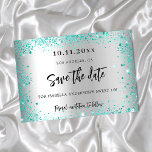 Cartão Postal De Anúncio Doce 16 verde-verde-verde-prateado para salvar a d<br><div class="desc">Uma moça e moda Salvem a data para uma doce festa de aniversário 16, 16. Um fundo com aparência de prata falsa, decorado com pó brilhante verde e lacrimejante. Personalize e adicione uma data e nome/idade. O texto: Salvar a Data é gravado com um script de estilo com letra de...</div>