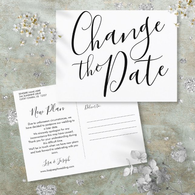 Cartão Postal De Anúncio Evento adiado com mudança de data moderna (Modern Change the Date Postponed Event Announcement Postcard)