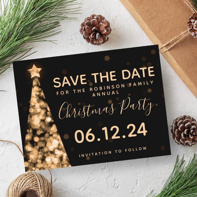 Cartão Postal De Anúncio Festa de Natal Moderna em Dourado e Preto - Salve  (Modern Gold & Black Christmas Party Save The Date Announcement Postcard)