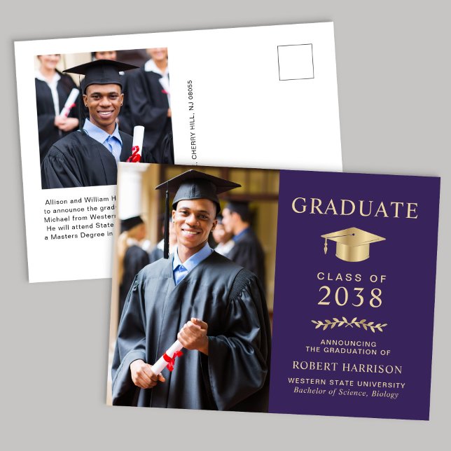 Cartão Postal De Anúncio Formandos Dourado Roxo de Fotografia Elegante (An elegant college graduation announcement to celebrate the graduate's achievements)
