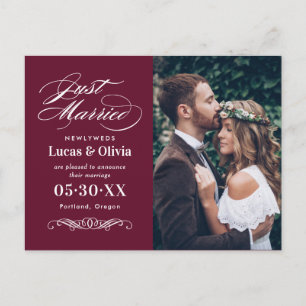 Cartão Postal De Anúncio Foto Burgundy Romântico Recém-Casados