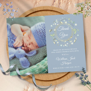 Cartão Postal De Anúncio Foto de Bebê em Azul Empoeirado  Floral Agradecime