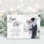 Cartão Postal De Anúncio Foto de casamento preto e branco moderno Salvar a<br><div class="desc">Casamento Simples e Moderno Salve o Cartão-Postal de Data.</div>