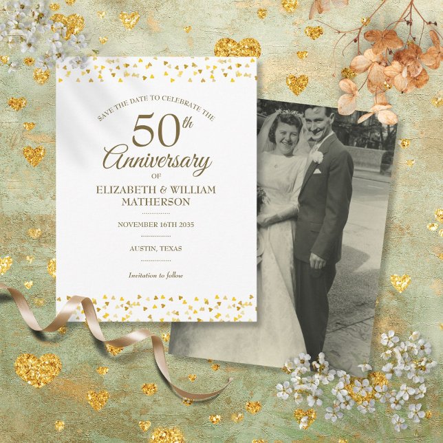 Cartão Postal De Anúncio Foto do 50º Aniversário Golden Hearts Save the Dat (50th Anniversary Photo Golden Hearts Save the Date Announcement Postcard)