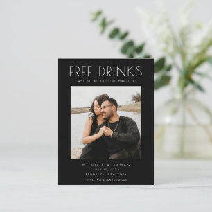 Cartão Postal De Anúncio Foto engraçada de bebidas grátis no casamento Save