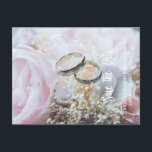 Cartão Postal De Anúncio Foto: Salvar os anéis florais de Data<br><div class="desc">Linda foto para salvar o design de data. Você pode mudar a foto com a sua ou deixar esta. Você é bem-vindo a visitar minha loja para produtos mais bonitos.</div>