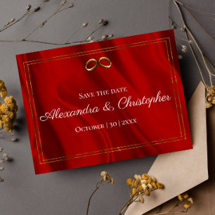 Cartão Postal De Anúncio Luxuoso Seda Vermelha e Dourado para Salvar a Data