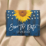 Cartão Postal De Anúncio Marinho Blue Rustic Sunflower Casamento Salvar Dat<br><div class="desc">Rústicos Sunflower & String Lights Marinho Blue Barn Casamento Salve os Anúncios de Data.</div>